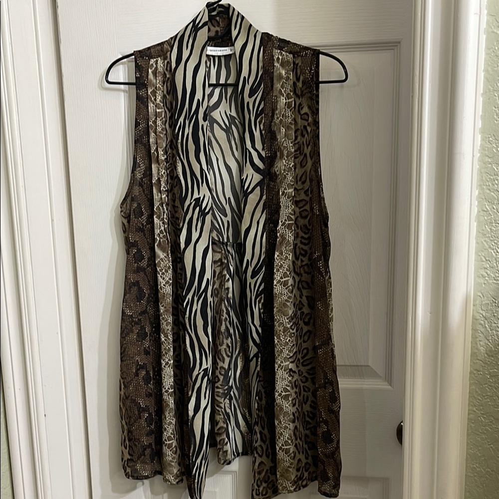Animal Print Sleeveless Women's Top